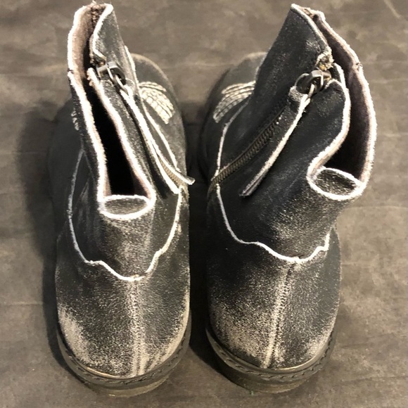 Band of Gypsies Montrose Rustic Western Zip Booties Sz 10 NWOB Distressed Black - Picture 4 of 6